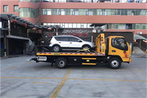 河池汽车紧急补胎换胎救援